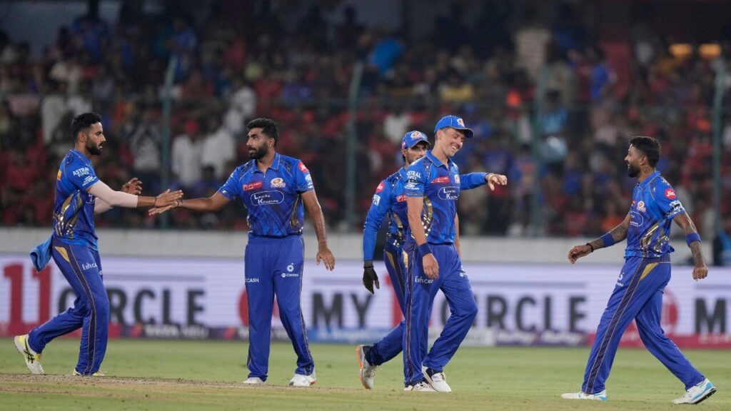 jasprit-bumrah-and-trent-boult-273506278-16x9_0